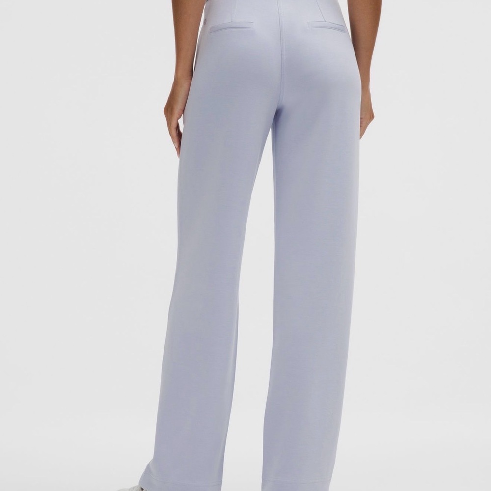New lululemon athletica Softstreme Pintuck Mid-Rise Pants